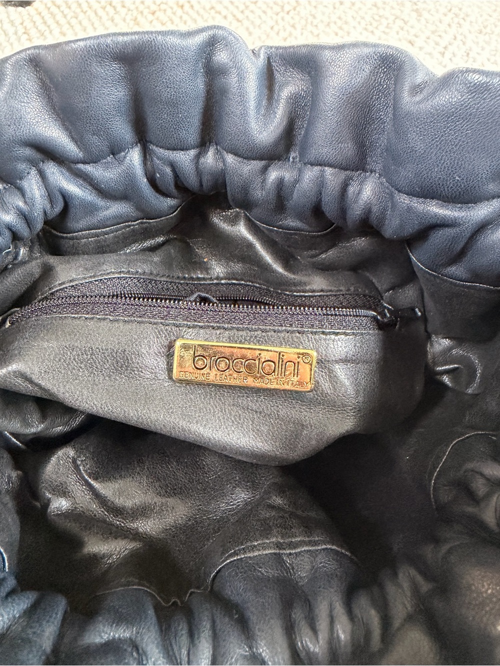 Brocciani Black Leather Drawstring Crossbody Bag